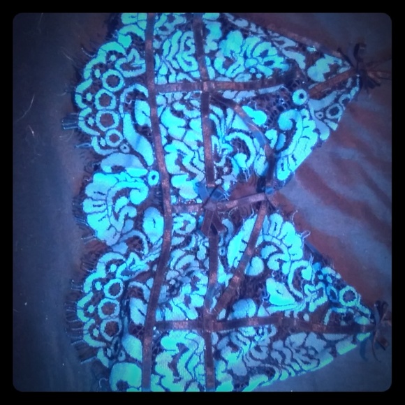 Bralette - Picture 1 of 2